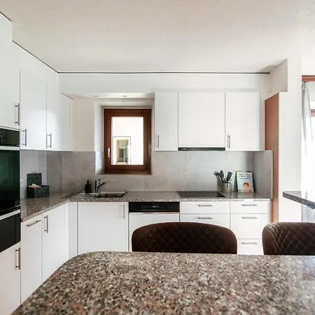 Lilia By Quokka 360 - Bright Spacious Flat With Panoramic Locarno View *