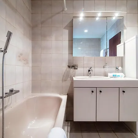 Lilia By Quokka 360 - Large Flat With Panoramic View Of Locarno Appartement Gordola